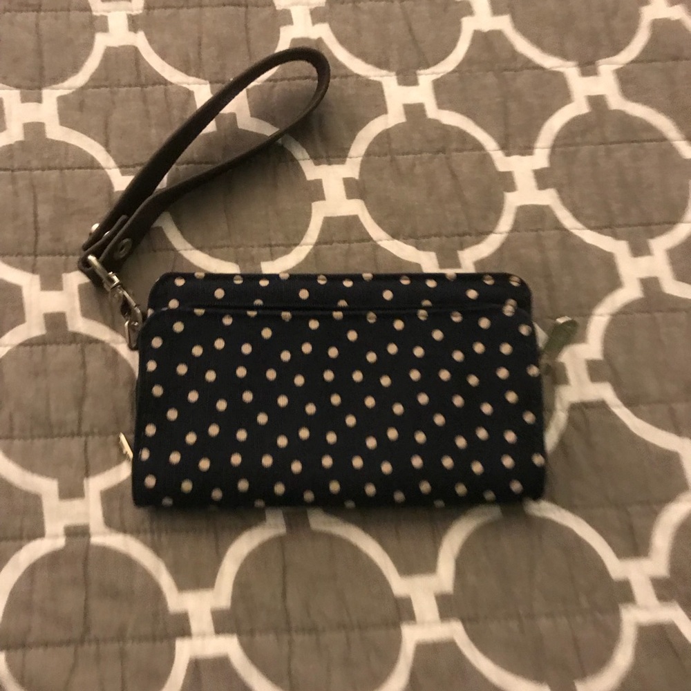 Thirty one wristlet